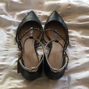 Black Pointed Studded Flats